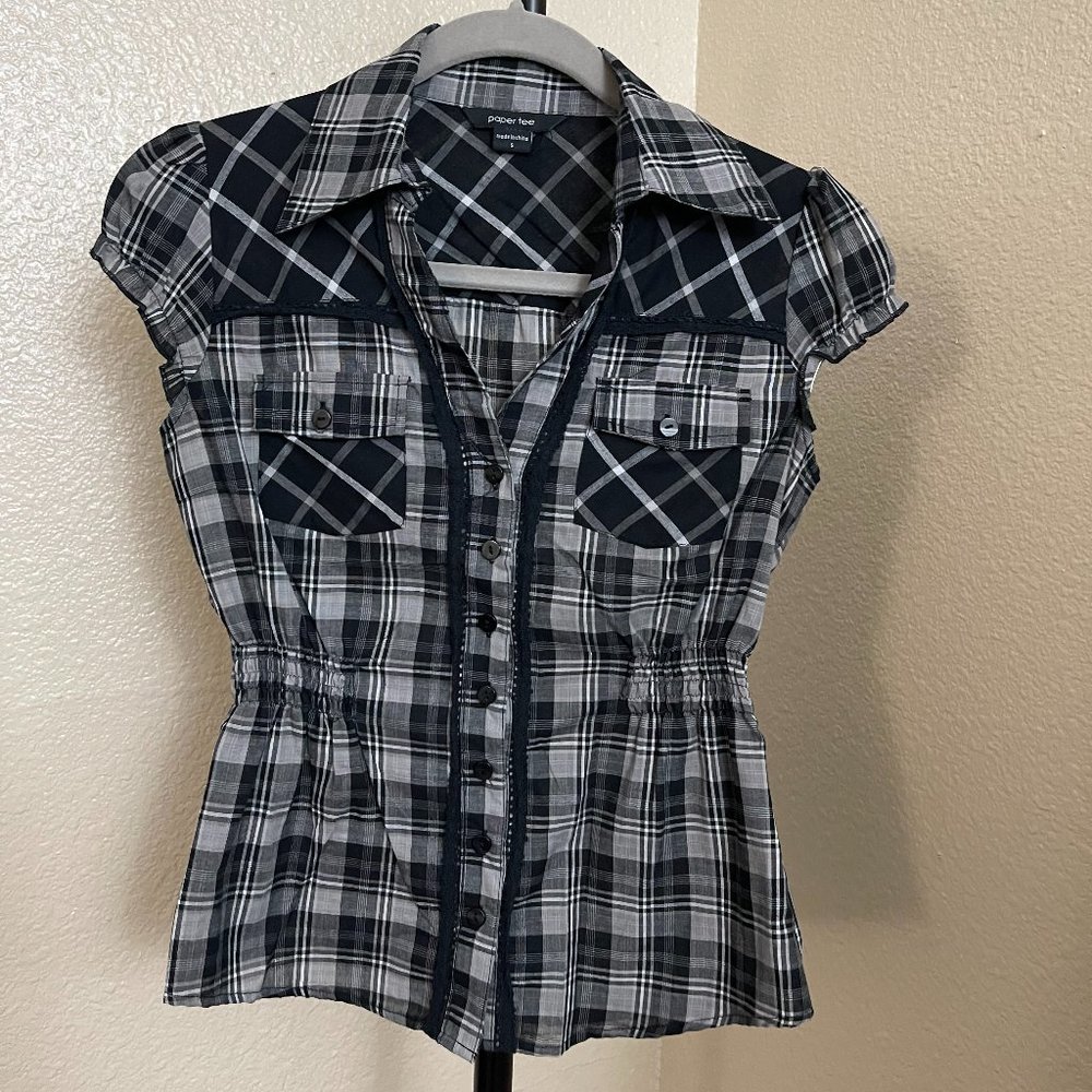 Paper Tee Checkered Black Button Down Blouse Small